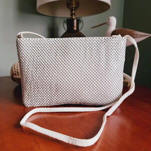 Vintage Whiting and Davis Ivory Enamel Metal Mesh & Leather Shoulder Bag